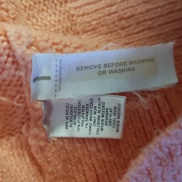 Lou & Grey Peach Crew Neck Fuzzy Sweater Size Small - Picture 7 of 7